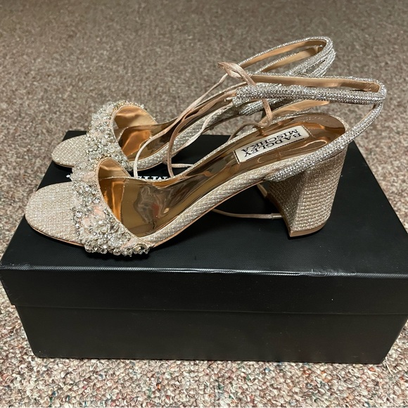 Badgely Mischka Jeweled Kay Heel in Pale Gold - Picture 7 of 12